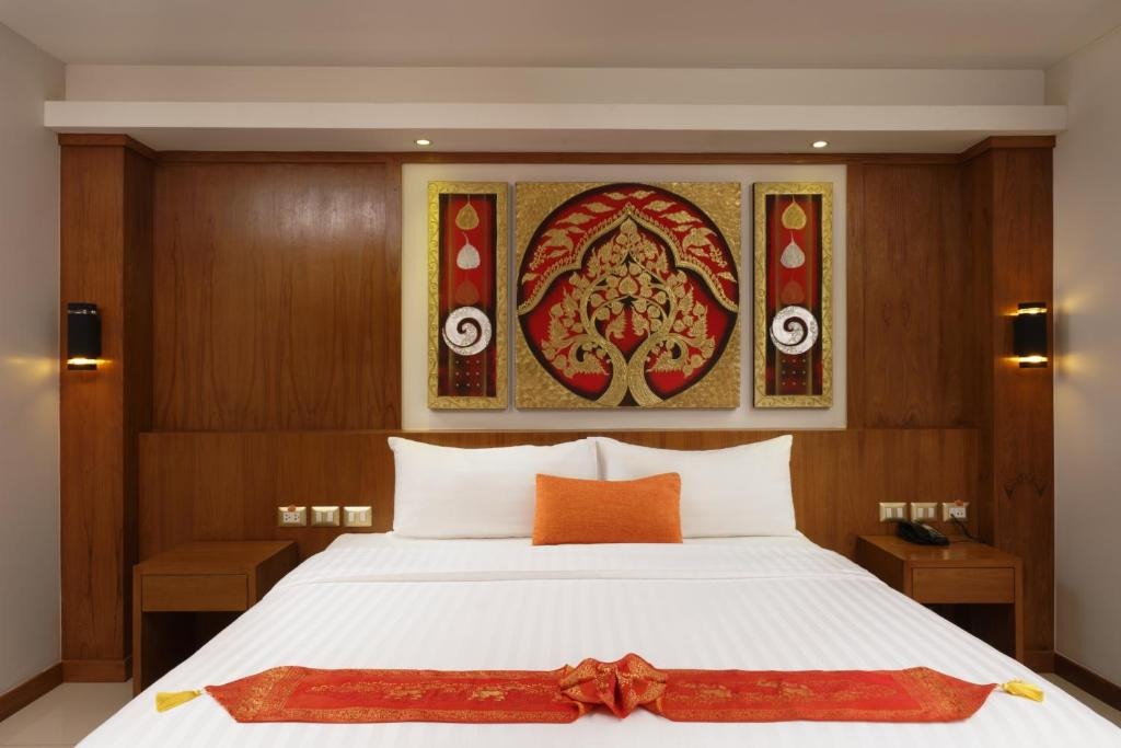 هتل چابانا کامالا